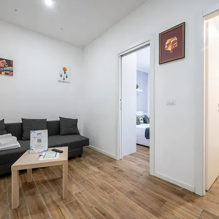 House 3* Napels