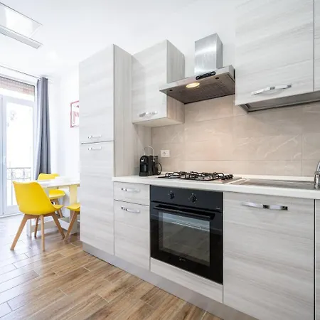 House 3*