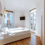 House - In 3* نابولي